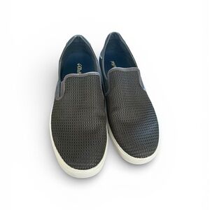OluKai Lae’ahi Men’s Slip On Sneakers Pavement Size 12